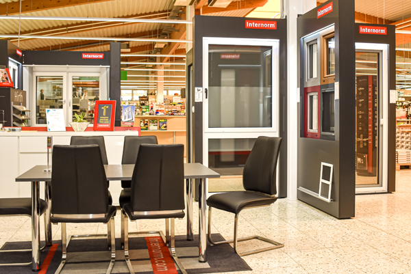 Schauraum Loosdorf-Roggendorf Fenster